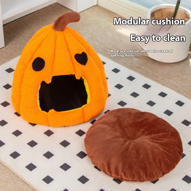 Warm Enclosed Pumpkin Pet House for Cats