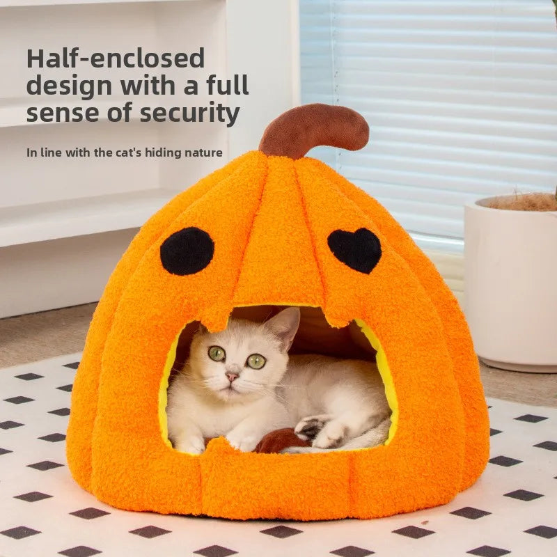 Warm Enclosed Pumpkin Pet House for Cats